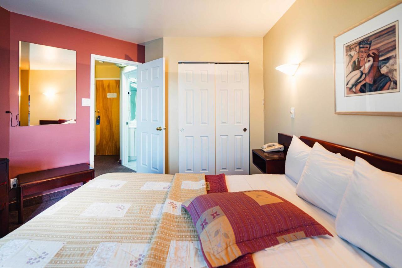 Auberge Harris Saint-Jean-sur-Richelieu Kültér fotó
