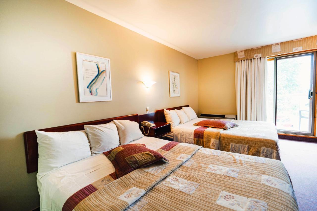 Auberge Harris Saint-Jean-sur-Richelieu Kültér fotó