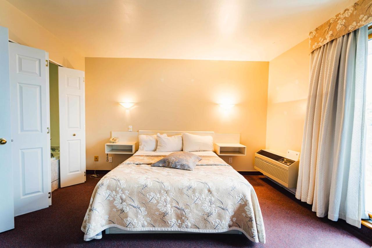 Auberge Harris Saint-Jean-sur-Richelieu Kültér fotó