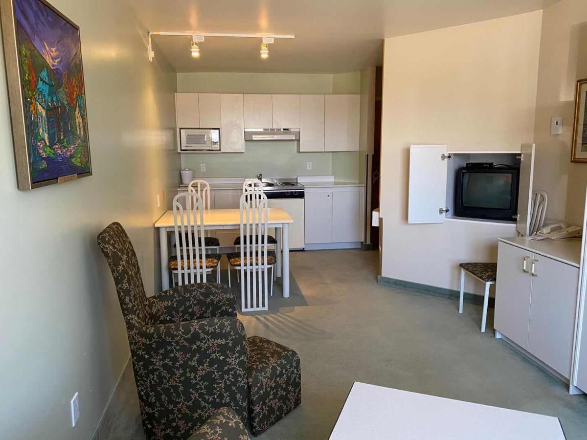 Auberge Harris Saint-Jean-sur-Richelieu Kültér fotó